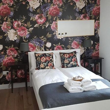 Pasta Factory Guest Rooms Galway Eksteriør bilde