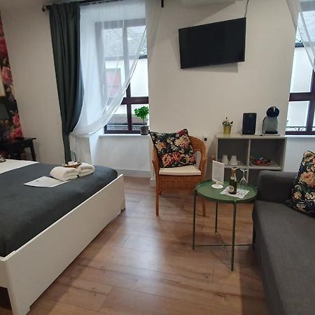 Pasta Factory Guest Rooms Galway Eksteriør bilde