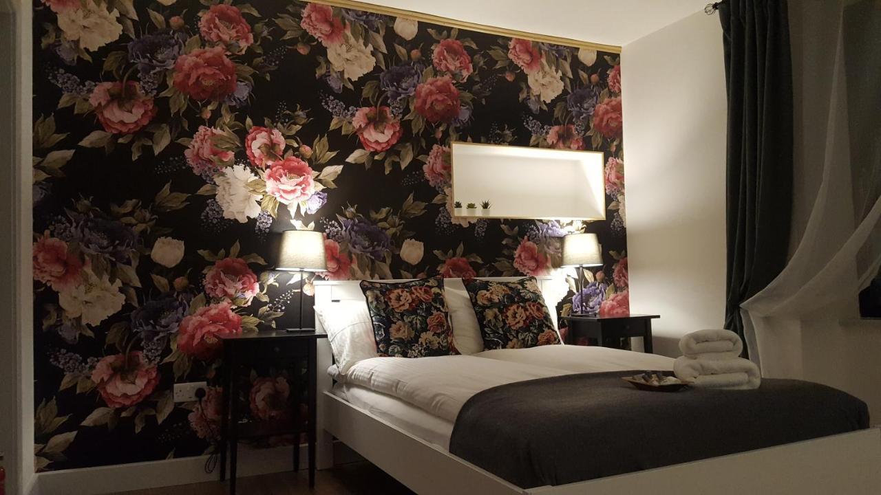 Pasta Factory Guest Rooms Galway Eksteriør bilde