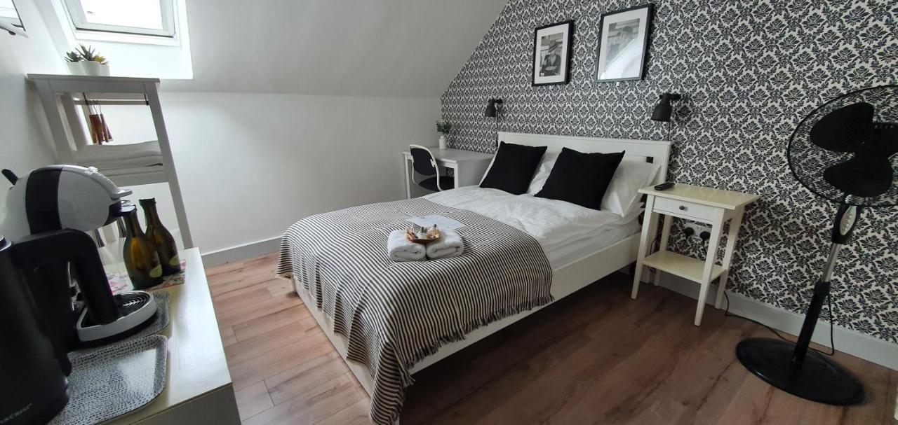 Pasta Factory Guest Rooms Galway Eksteriør bilde