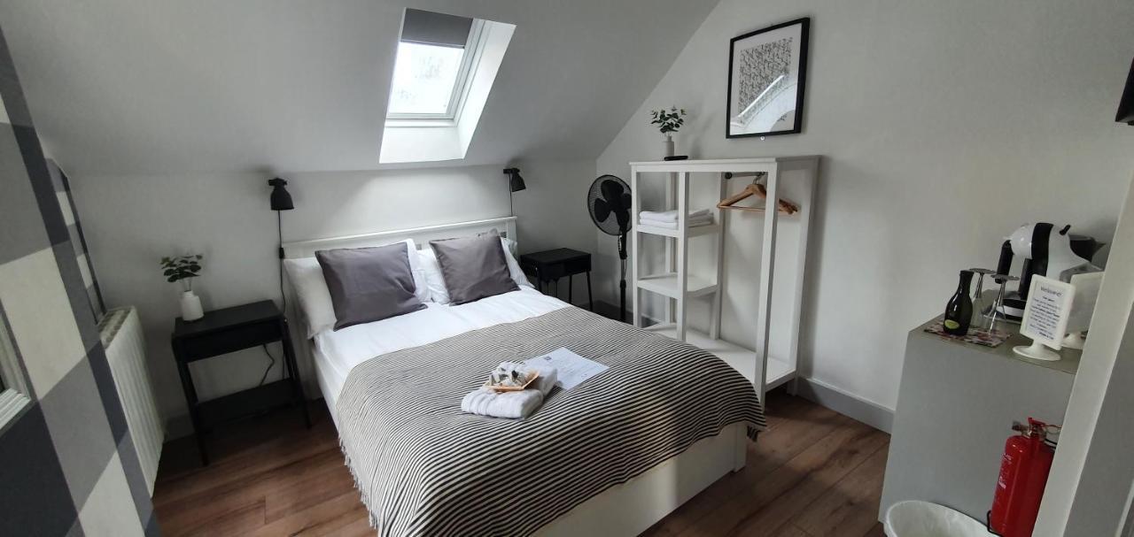 Pasta Factory Guest Rooms Galway Eksteriør bilde
