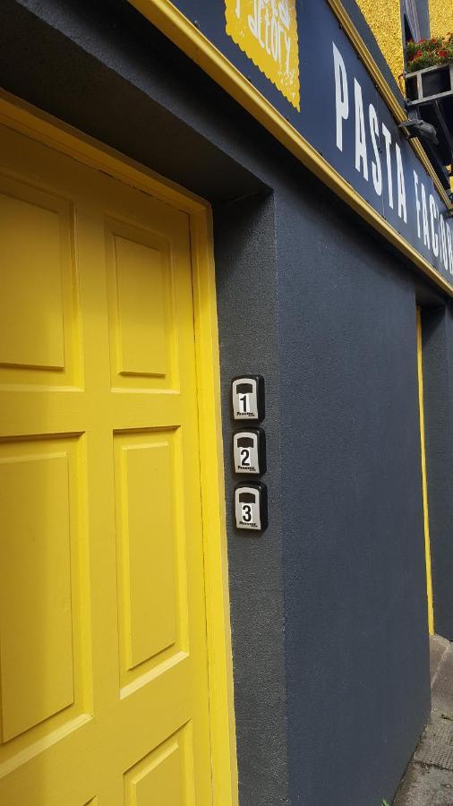 Pasta Factory Guest Rooms Galway Eksteriør bilde
