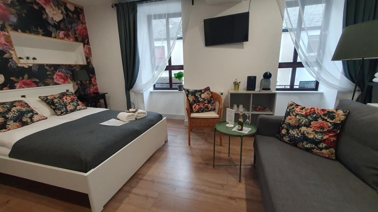 Pasta Factory Guest Rooms Galway Eksteriør bilde