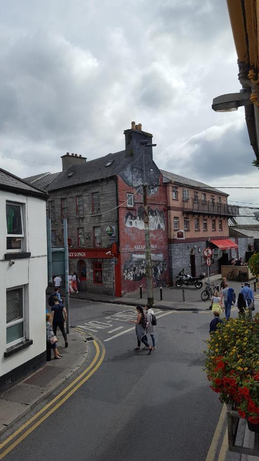 Pasta Factory Guest Rooms Galway Eksteriør bilde