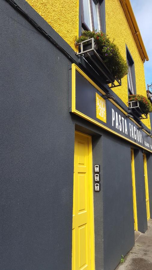 Pasta Factory Guest Rooms Galway Eksteriør bilde