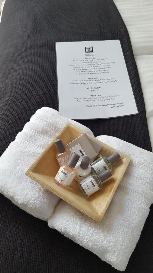 Pasta Factory Guest Rooms Galway Eksteriør bilde