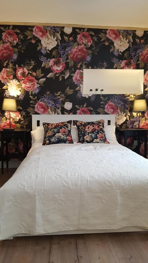 Pasta Factory Guest Rooms Galway Eksteriør bilde